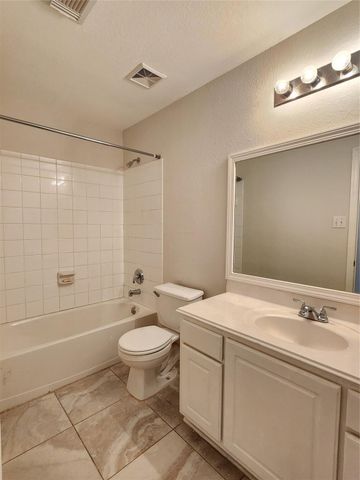 1606 Tynemouth Drive, Pasadena, TX 77504