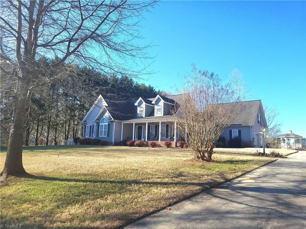 3338 Blevins Road, Yadkinville, NC 27055
