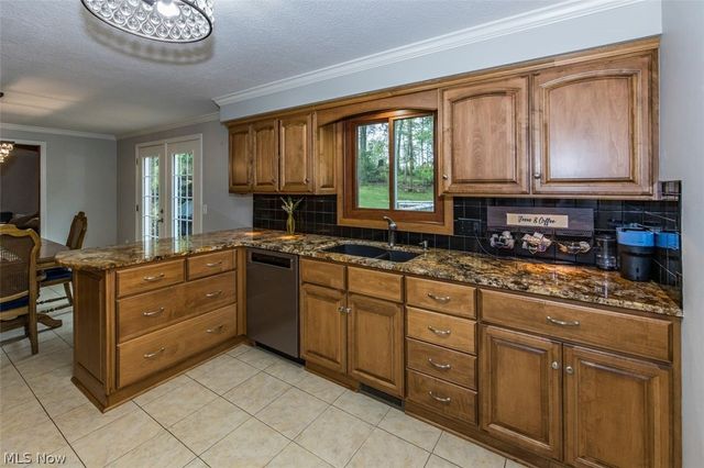 5321 Swepstone Street NW, Canton, OH 44708