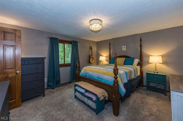 5321 Swepstone Street NW, Canton, OH 44708