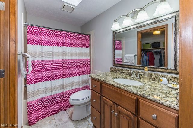 5321 Swepstone Street NW, Canton, OH 44708