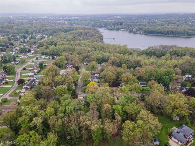 5321 Swepstone Street NW, Canton, OH 44708