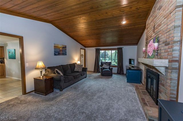 5321 Swepstone Street NW, Canton, OH 44708
