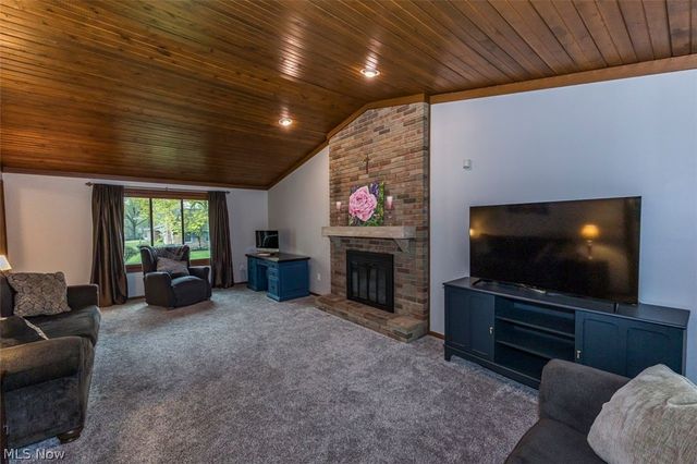 5321 Swepstone Street NW, Canton, OH 44708