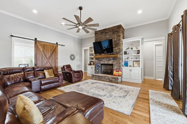 8516 Lowe Christiana Rd, Christiana, TN 37037