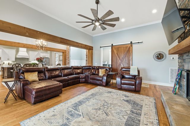 8516 Lowe Christiana Rd, Christiana, TN 37037