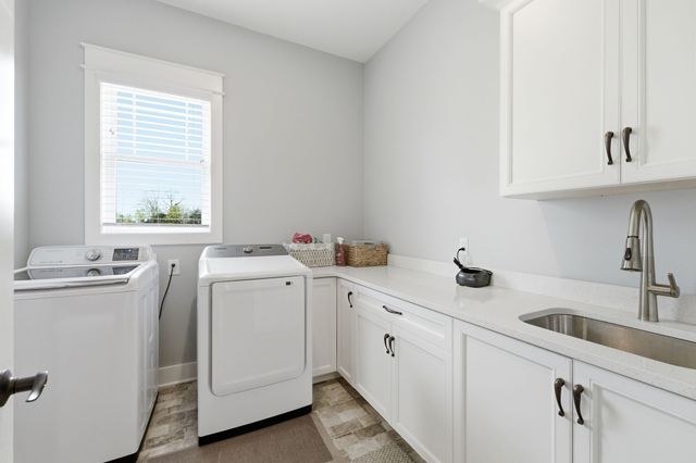 8516 Lowe Christiana Rd, Christiana, TN 37037