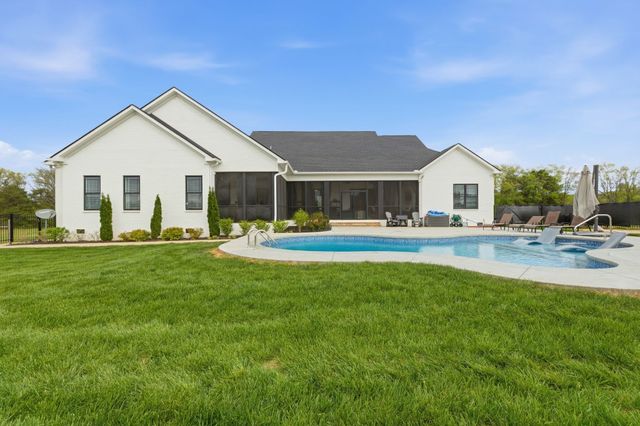 8516 Lowe Christiana Rd, Christiana, TN 37037