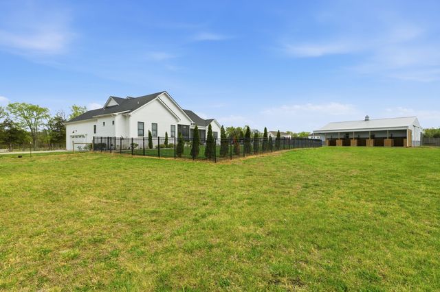 8516 Lowe Christiana Rd, Christiana, TN 37037