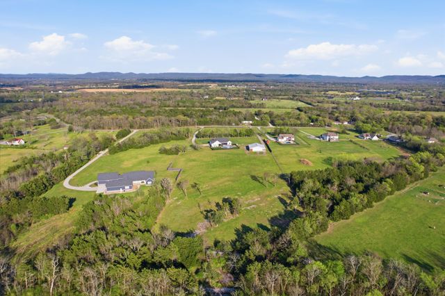 8516 Lowe Christiana Rd, Christiana, TN 37037