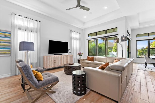 8899 Leon Circle W, Parkland, FL 33076