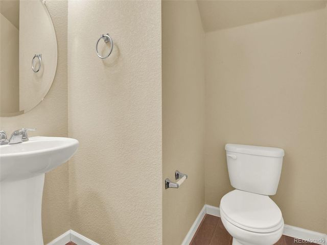 8025 E 21st Avenue, Denver, CO 80238