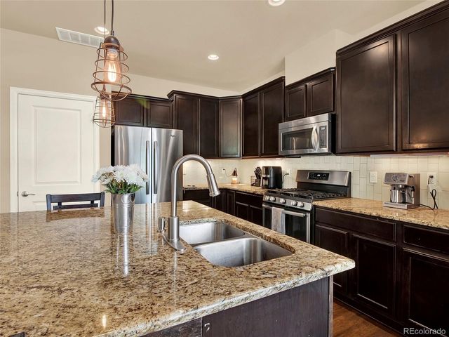 8025 E 21st Avenue, Denver, CO 80238