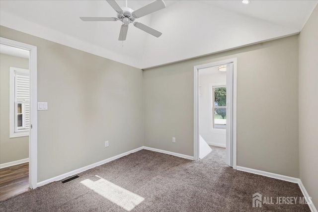 211 S 8th Avenue, Manville, NJ 08835