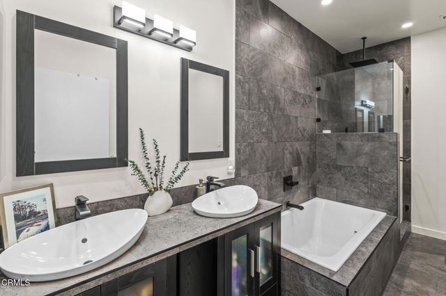 1818 New York Drive, Altadena, CA 91001