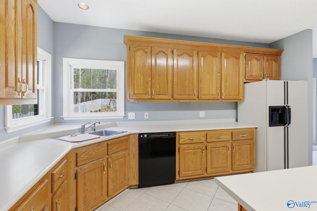 137 Oakhurst Drive, Madison, AL 35758