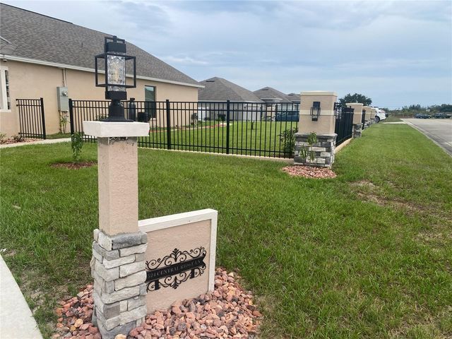 524 CENTRAL RIDGE LANE, Frostproof, FL 33843
