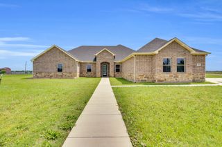 350 Farrar Road, Waxahachie, TX 75165