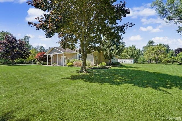 231 Kinsley Road, Elma, NY 14059