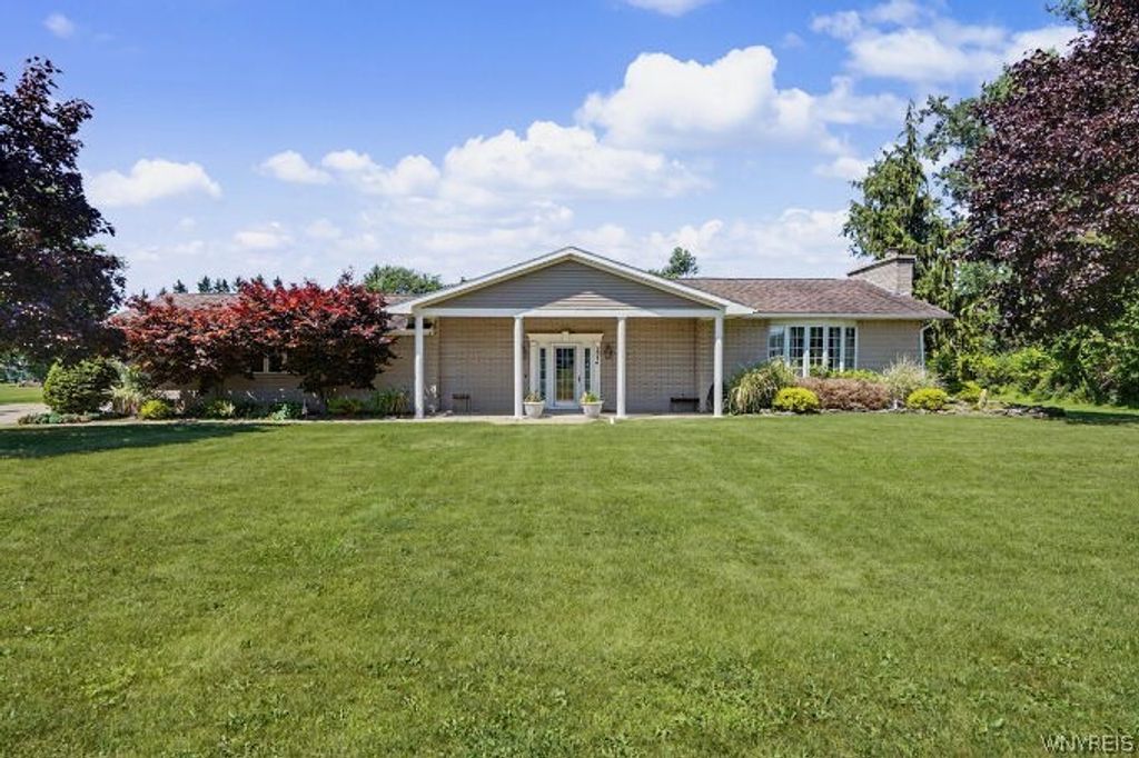 231 Kinsley Road, Elma, NY 14059