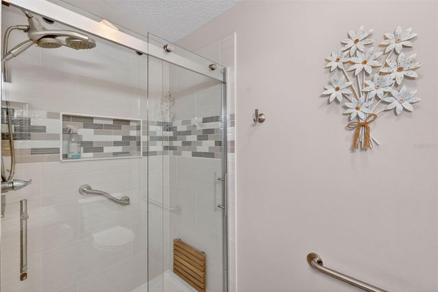 1410 ALMANZA DRIVE, The Villages, FL 32159