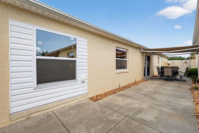 1410 ALMANZA DRIVE, The Villages, FL 32159