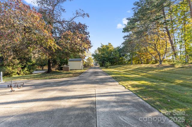 2511 Primm Road, Denver, NC 28037