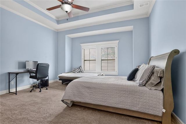 16805 Bluejacket Street, Overland Park, KS 66221