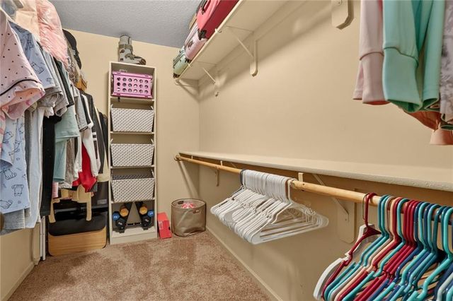 16805 Bluejacket Street, Overland Park, KS 66221