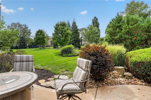16805 Bluejacket Street, Overland Park, KS 66221