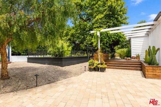 6316 Busch Drive, Malibu, CA 90265
