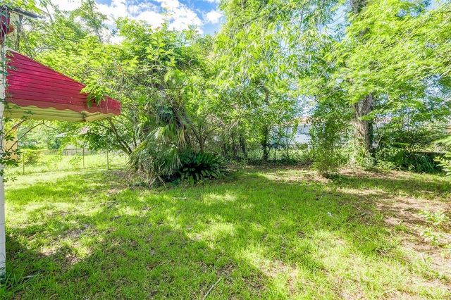 1110 W 49th Street, Savannah, GA 31401