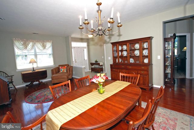 1 MAYFAIRE CIR, Westampton, NJ 08060