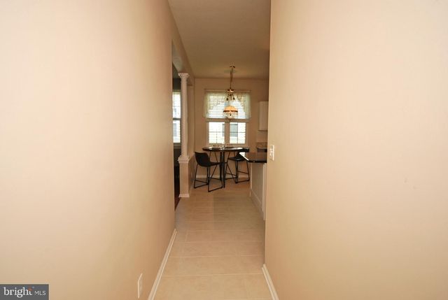 1 MAYFAIRE CIR, Westampton, NJ 08060