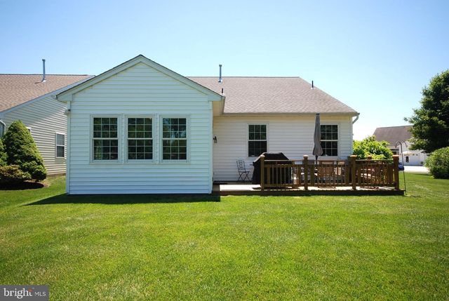 1 MAYFAIRE CIR, Westampton, NJ 08060