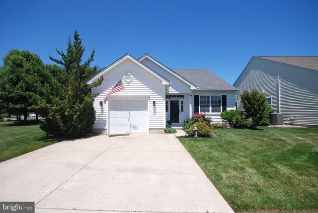 1 MAYFAIRE CIR, Westampton, NJ 08060