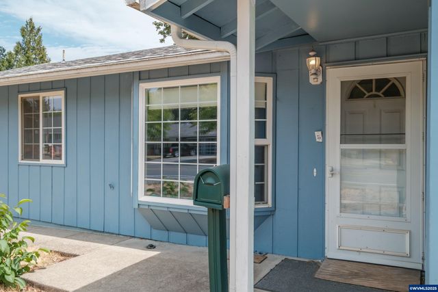 5074 Lone Oak Rd SE, Salem, OR 97306