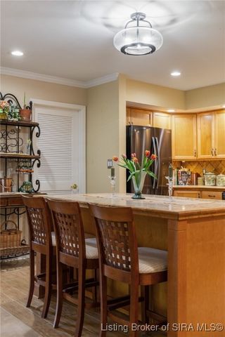 33 Abby Chase Drive, Jeffersonville, IN 47130