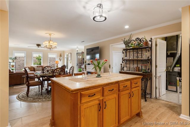 33 Abby Chase Drive, Jeffersonville, IN 47130