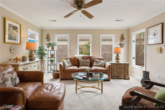 33 Abby Chase Drive, Jeffersonville, IN 47130