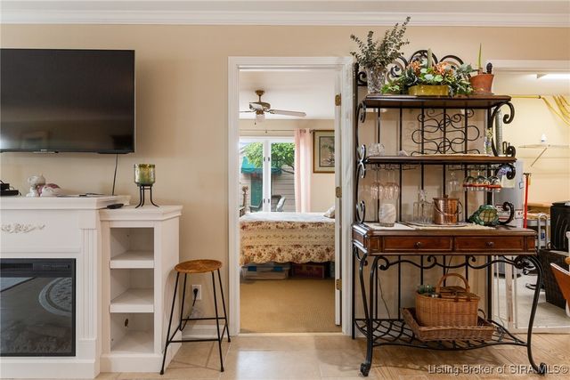 33 Abby Chase Drive, Jeffersonville, IN 47130