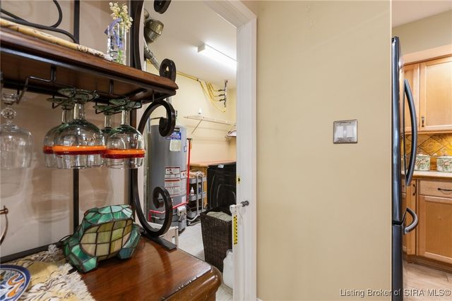 33 Abby Chase Drive, Jeffersonville, IN 47130