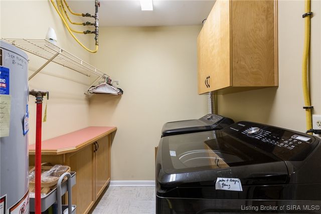 33 Abby Chase Drive, Jeffersonville, IN 47130