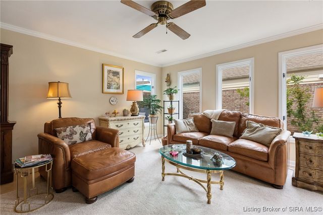 33 Abby Chase Drive, Jeffersonville, IN 47130