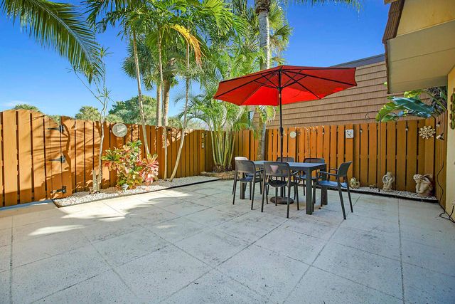 3071 30th Court, Jupiter, FL 33477