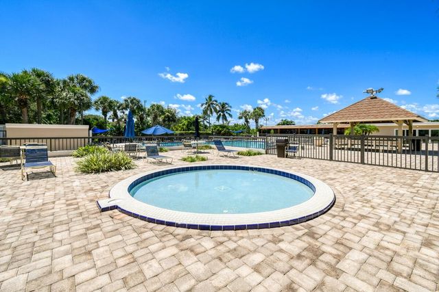 3071 30th Court, Jupiter, FL 33477