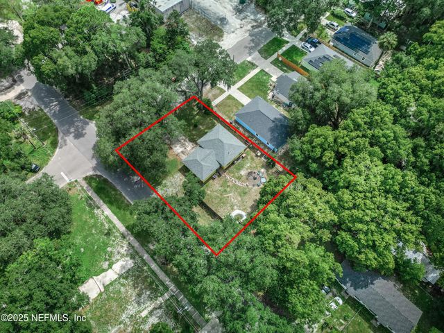 1334 NE 1ST Avenue, Gainesville, FL 32641