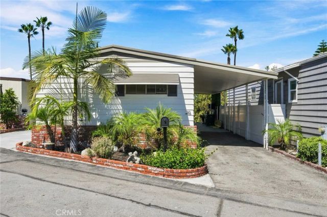 2550 Pacific Coast Hwy 30, Torrance, CA 90505