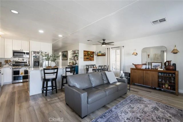2550 Pacific Coast Hwy 30, Torrance, CA 90505