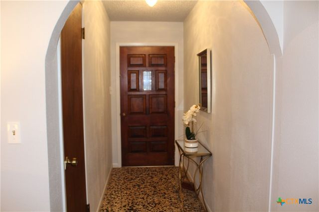701 Golf Course Road, Gatesville, TX 76528